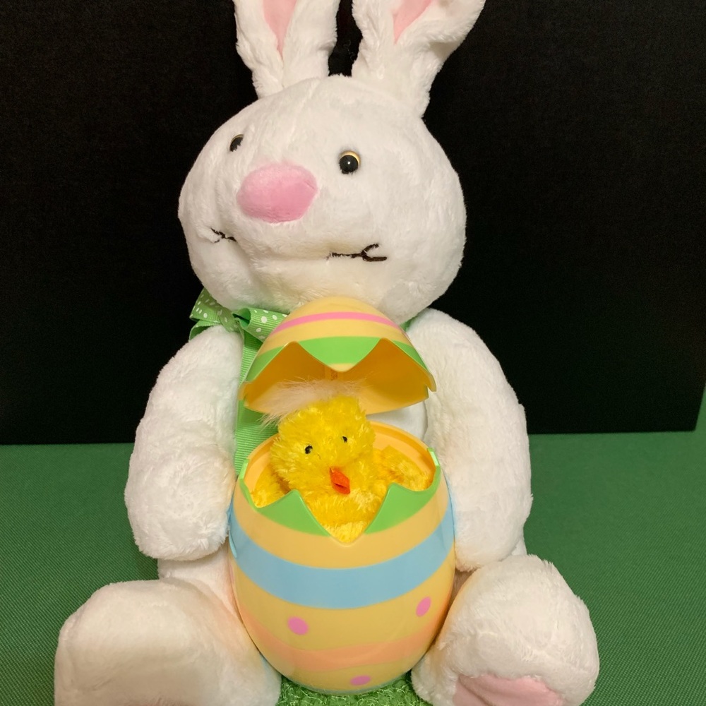 Hallmark Collectible - Picture 2 of 5